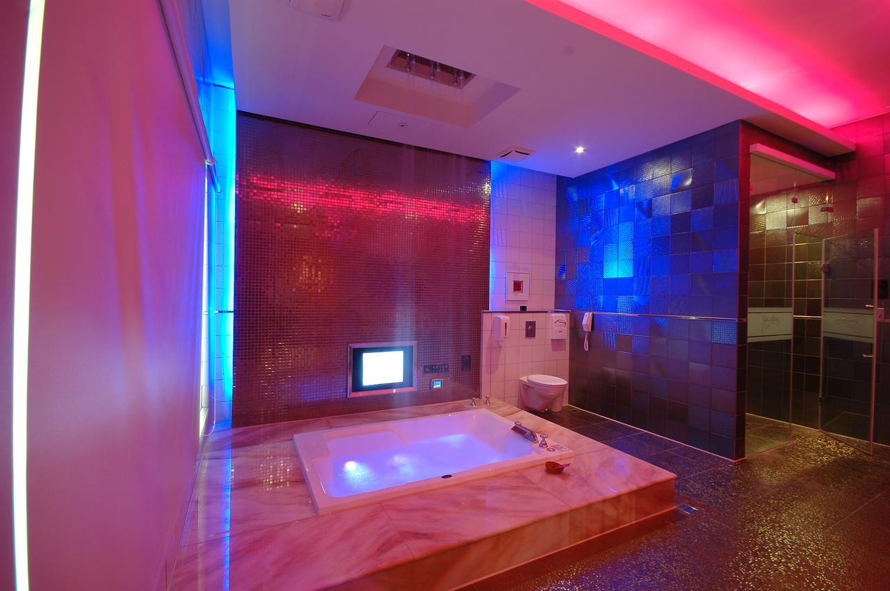 Norway Forest Villa Motel Đài Bắc Ngoại thất bức ảnh